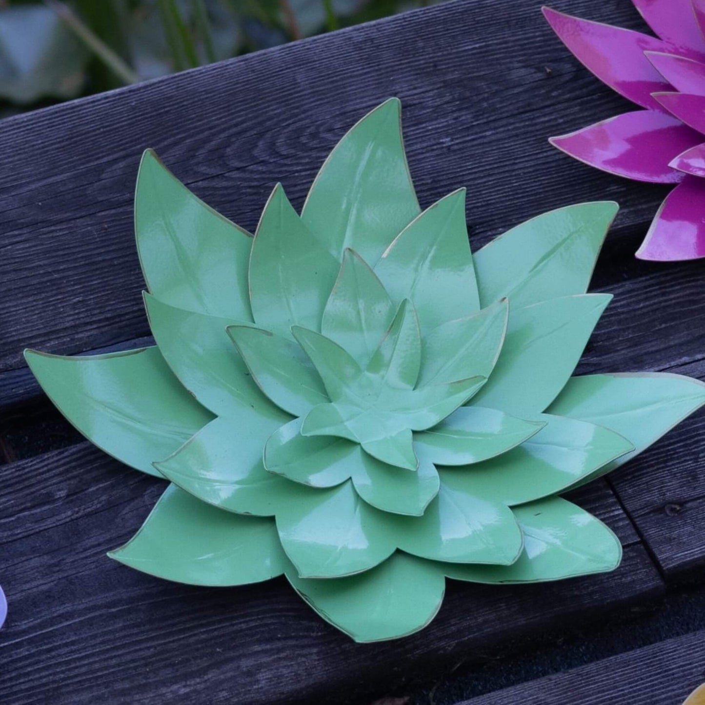 Metallene Mauerblume Jade 28 cm – Grün