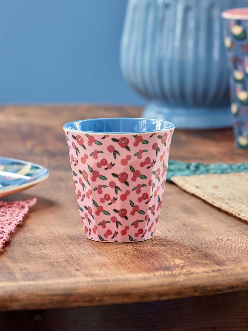 Melamine beker medium A rose is a rose - Rice