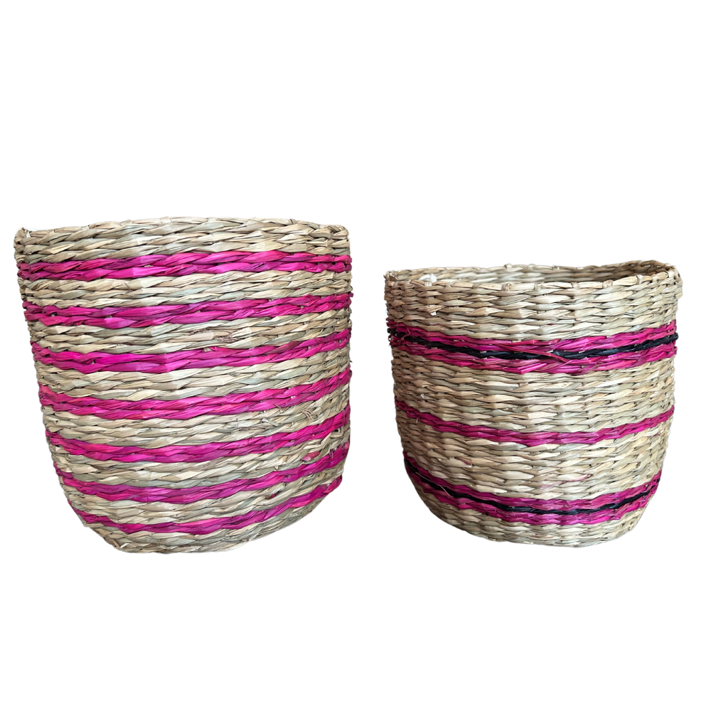 Set van 2 Natuurlijke Zeegras Mandjes – met Roze Accenten