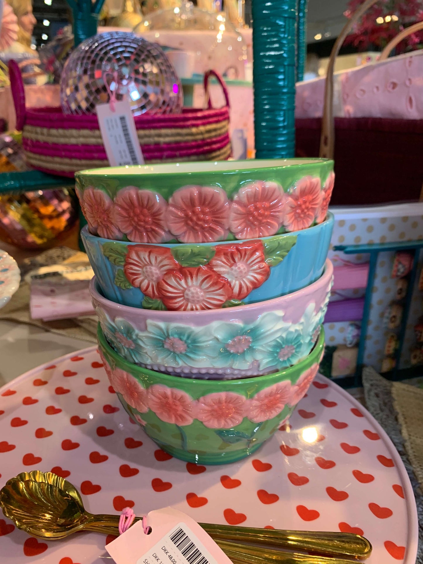 Schaaltje met bloemensculptuur in het groen 600ml - Rice