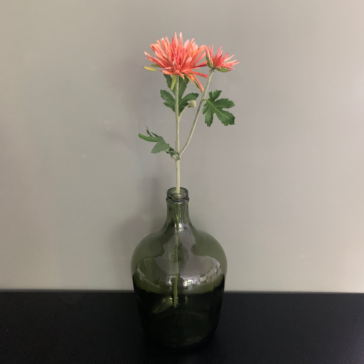 Zijden bloem Mum spray brique kleur
