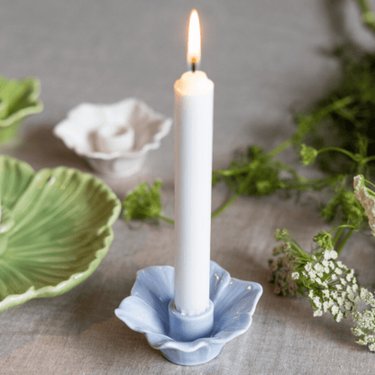 Blumenförmiger Keramik-Kerzenhalter – Ø 10 cm – Hellblau