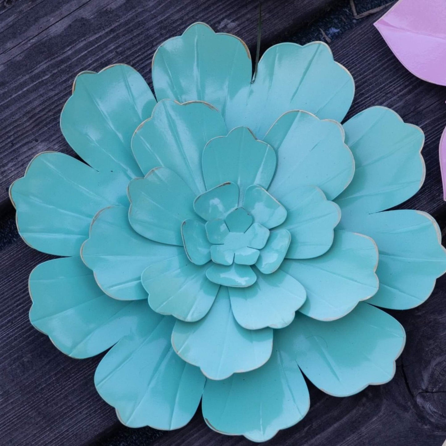 Metallene Mauerblume Aqua 28 cm – Mintgrün