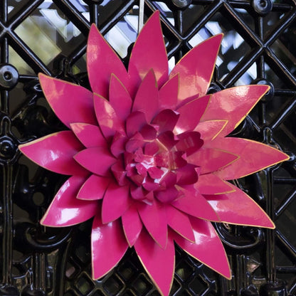Metalen Muurbloem Dahlia 25 cm – Roze